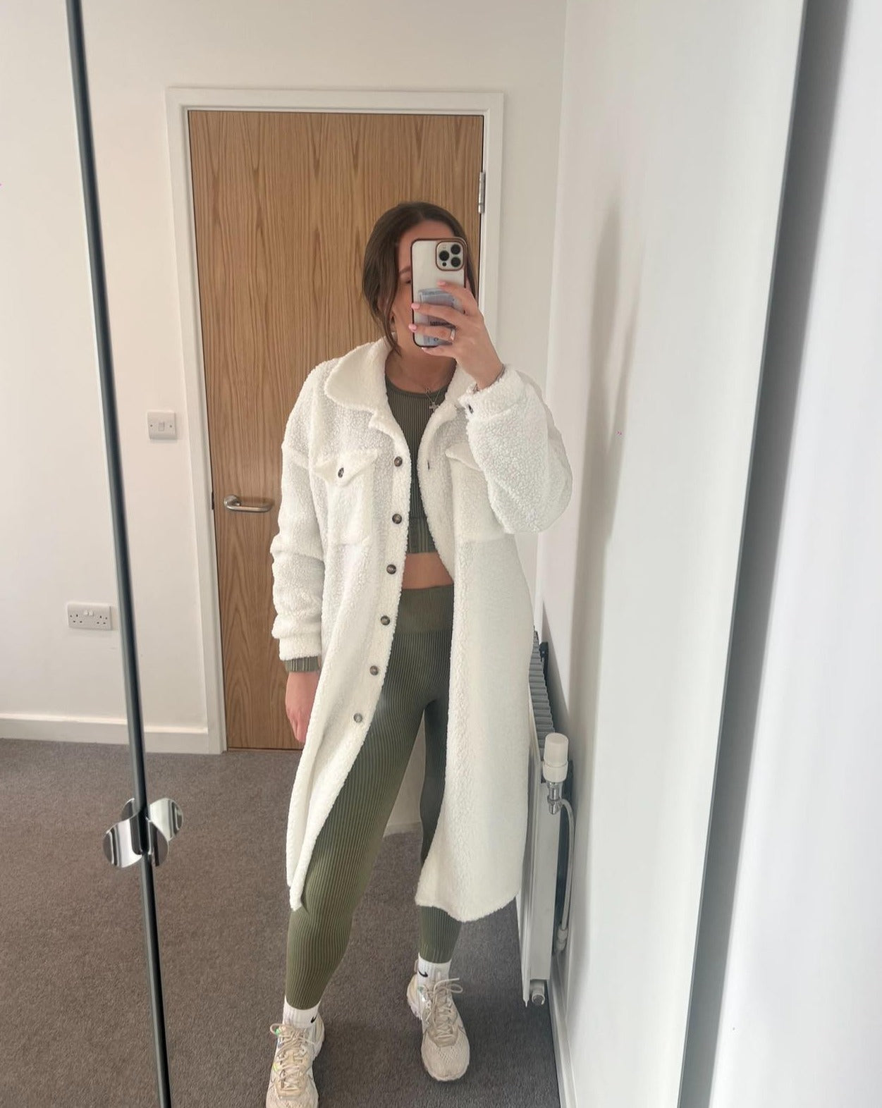 Khaki cropped 2 piece gym set