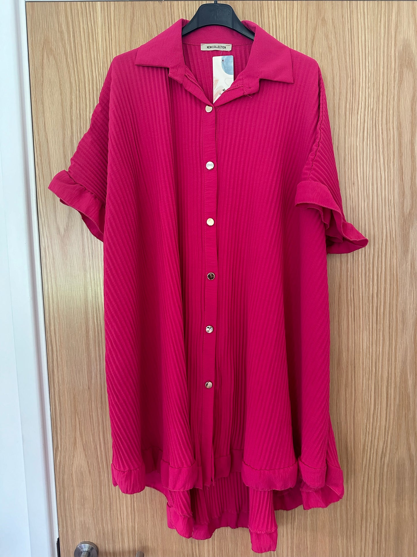 Pleated shirt dress in Fuchsia pink