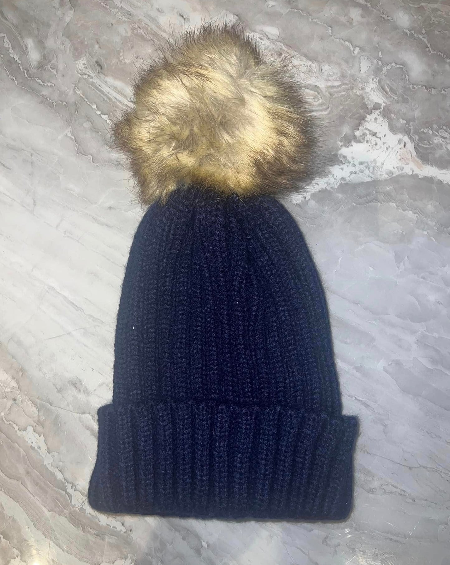 Faux fur ribbed bobble hat